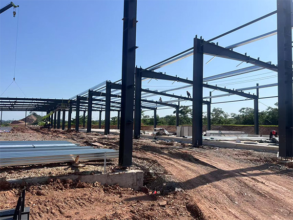 鋼結(jié)構(gòu)廠房